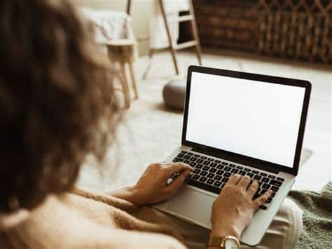 Sohbet Uygulamaları ile Sosyal Bağlantılarınızı Güçlendirin